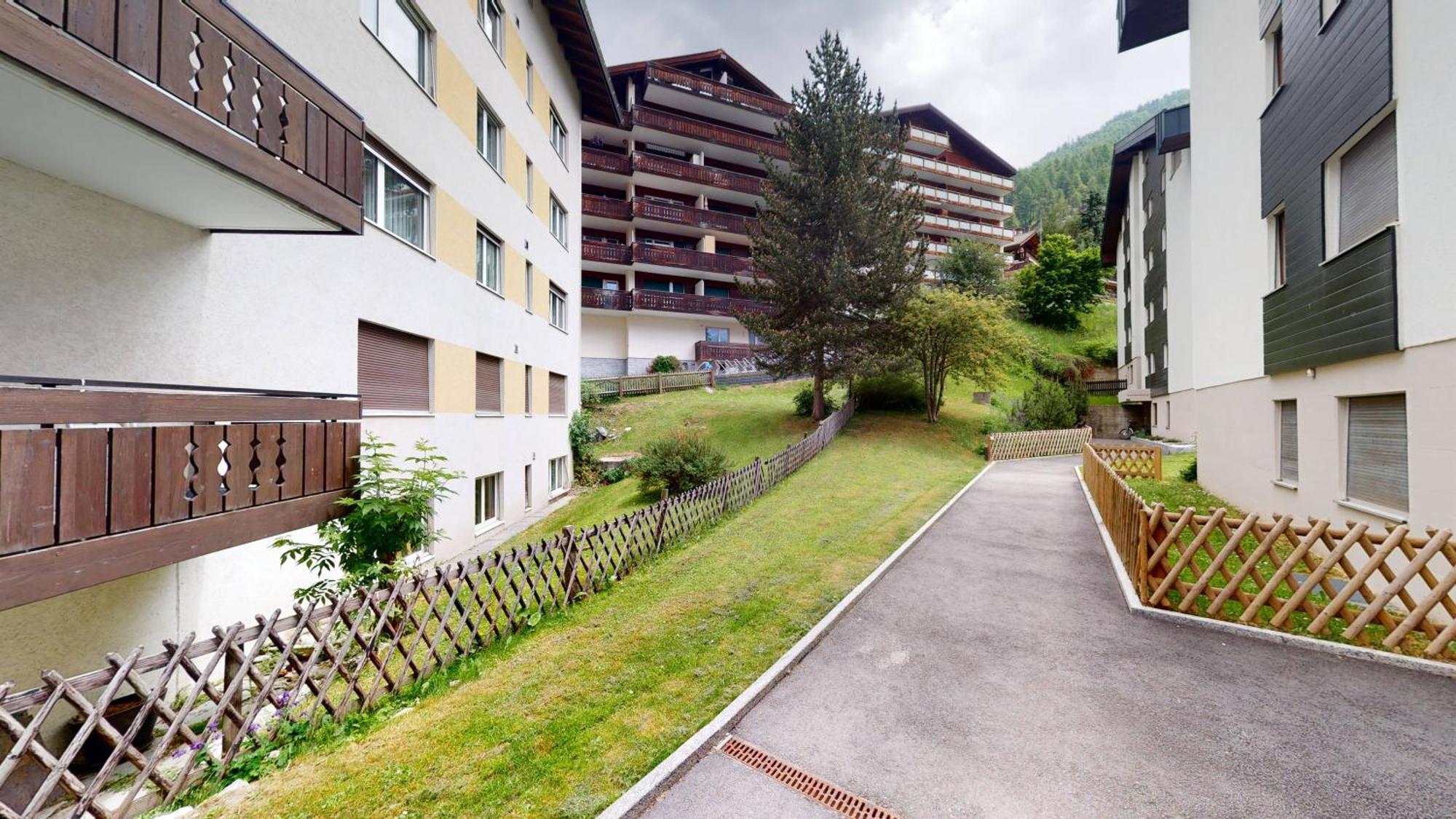 Beautiful Apartment In Zermatt With A Breathtaking View Of The Matterhorn Buitenkant foto