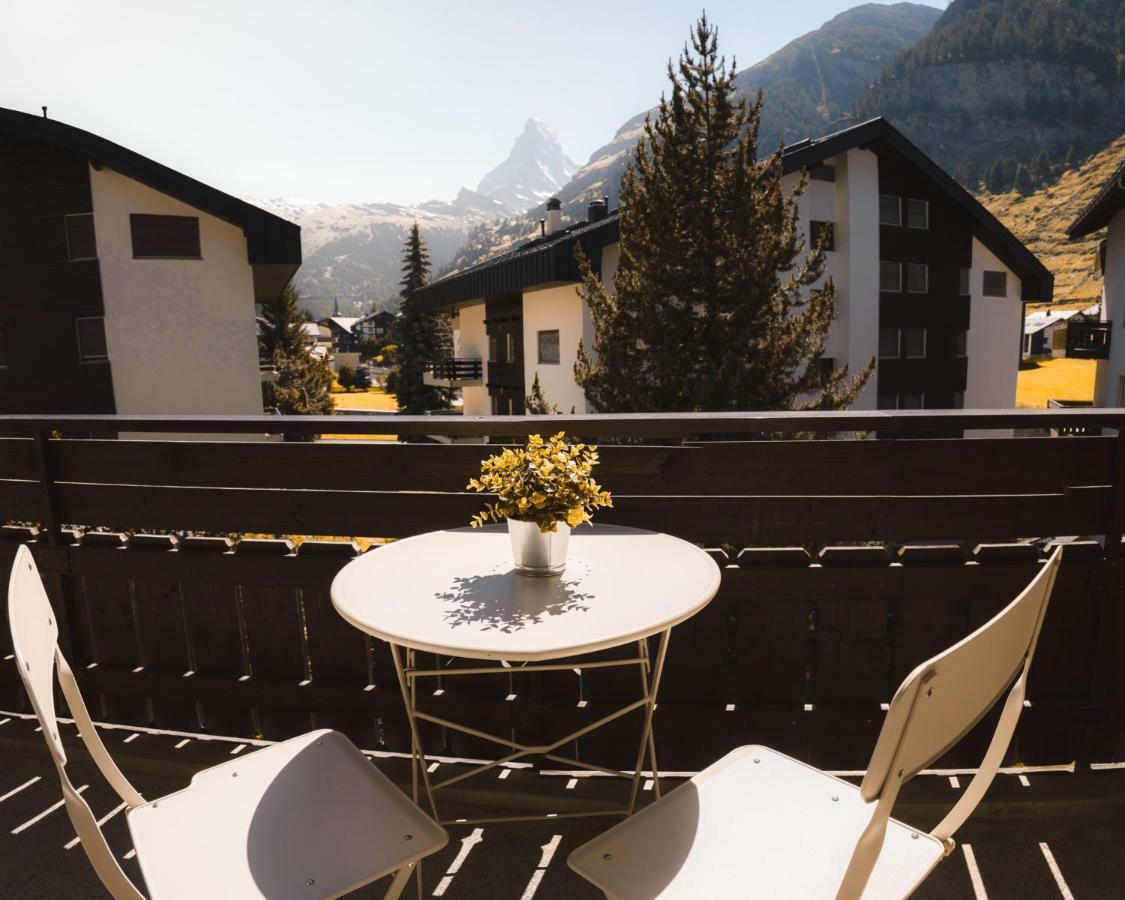 Beautiful Apartment In Zermatt With A Breathtaking View Of The Matterhorn Buitenkant foto